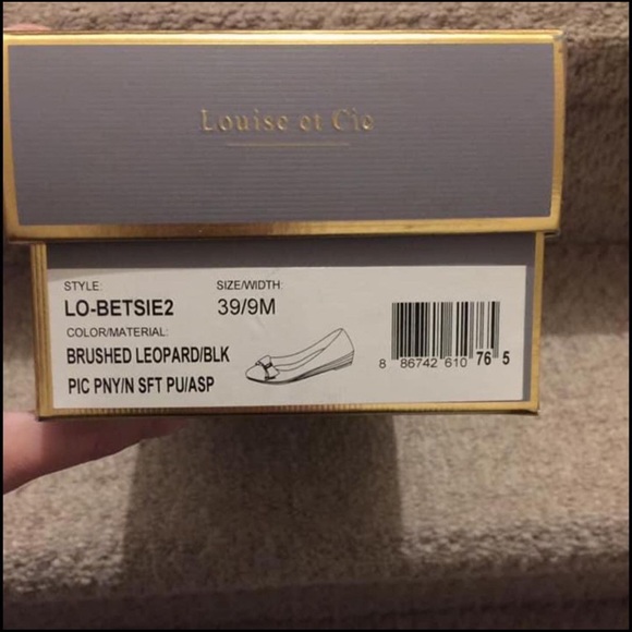 BNIB  Louise et Cie calf hair flats size 9 - Picture 5 of 5